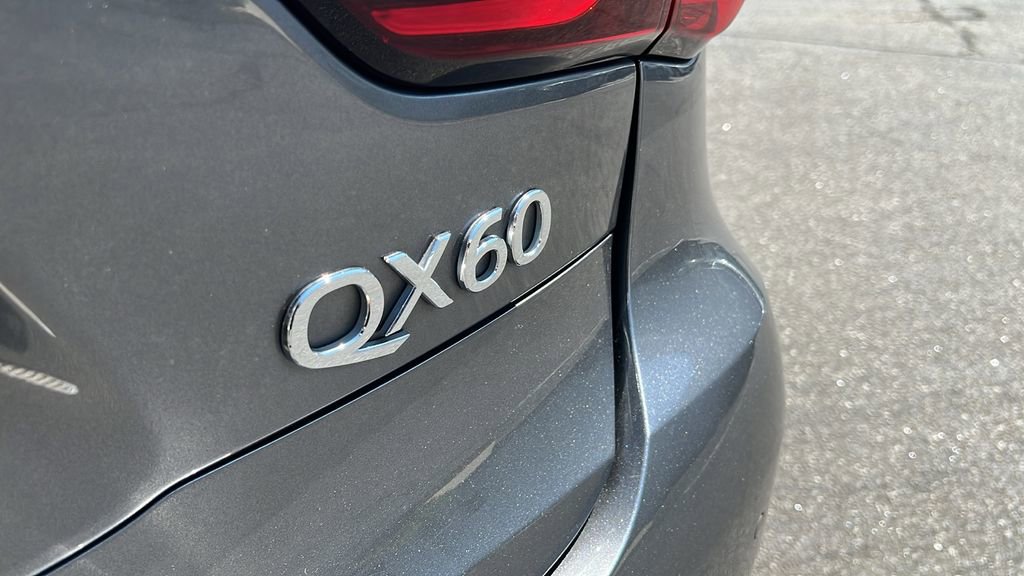 Used 2020 INFINITI QX60 Luxe w/ Essential Package image 19