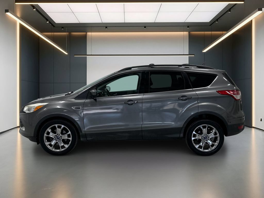 Used 2014 Ford Escape SE w/ Equipment Group 201A FWD image 2