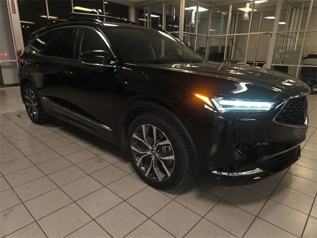 Certified 2023 Acura MDX FWD w/ Technology Package image 2