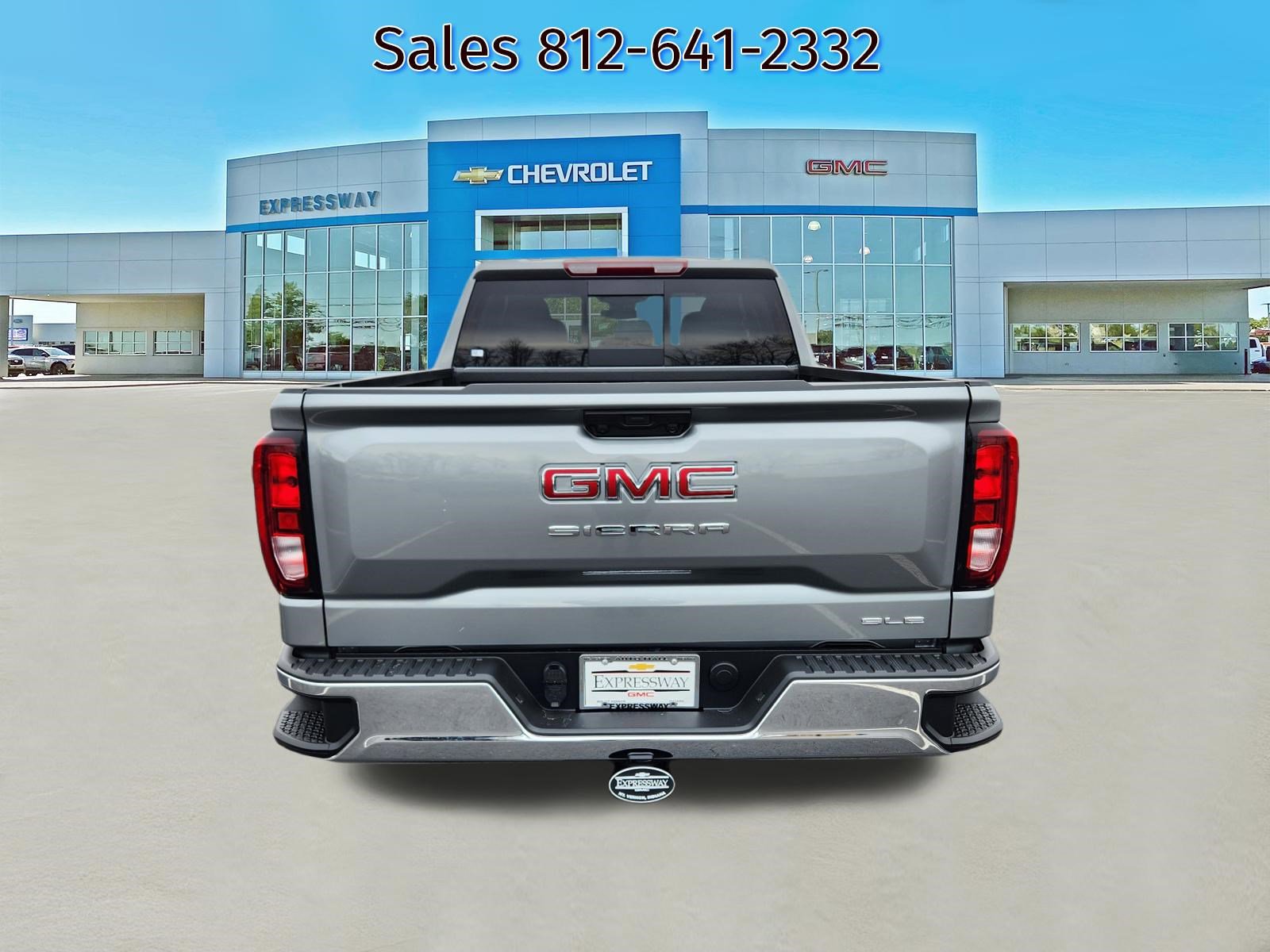 New 2026 GMC Sierra 1500 SLE w/ Preferred Package image 4