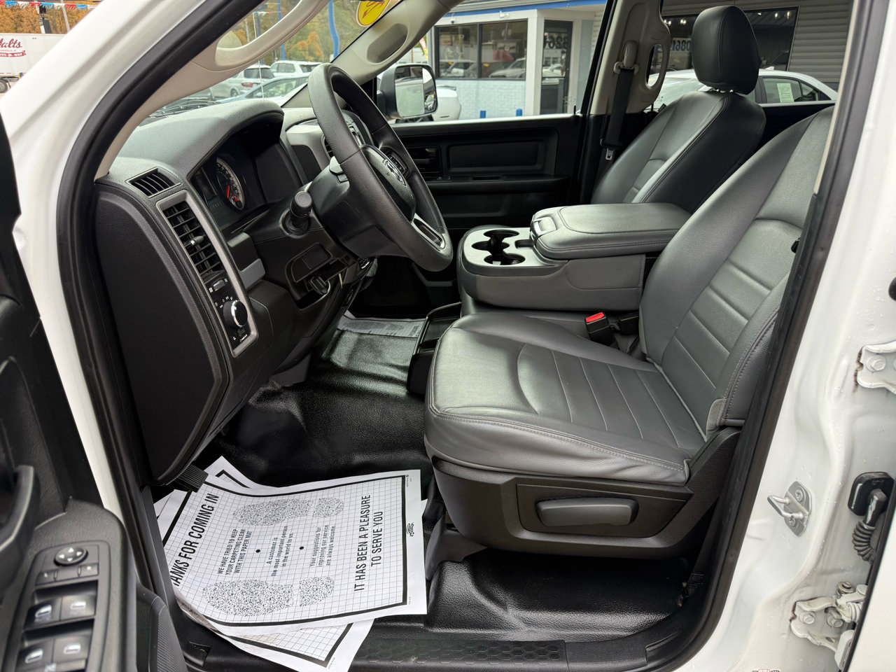 Used 2019 RAM 1500 Tradesman w/ Chrome Appearance Group image 8