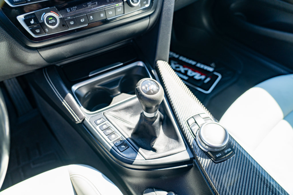 Used 2016 BMW M4 Coupe w/ Competition Package RWD image 20