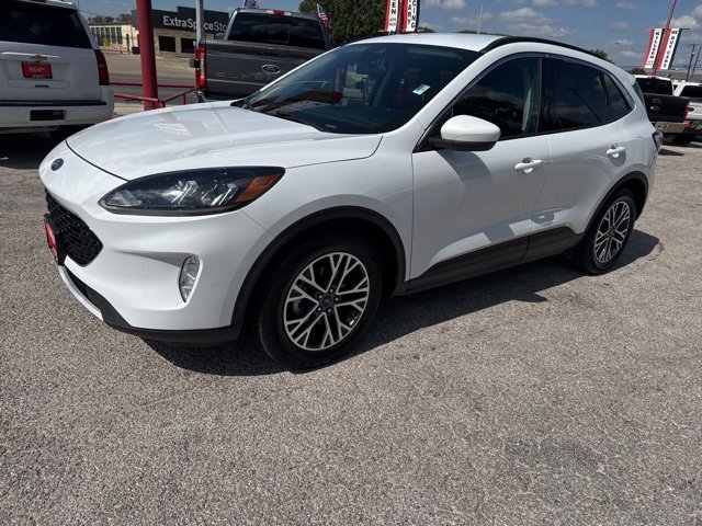 Used 2020 Ford Escape SEL image 3