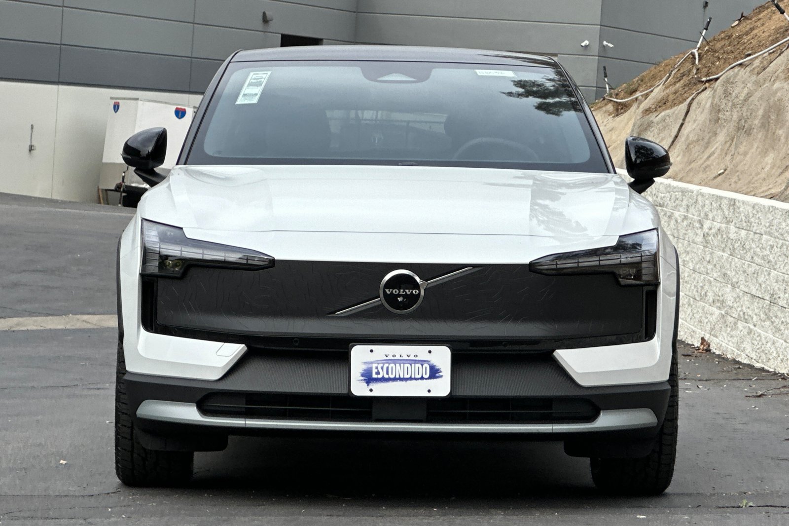 New 2026 Volvo EX30 Cross Country Ultra w/ Protection Package AWD/4WD image 6