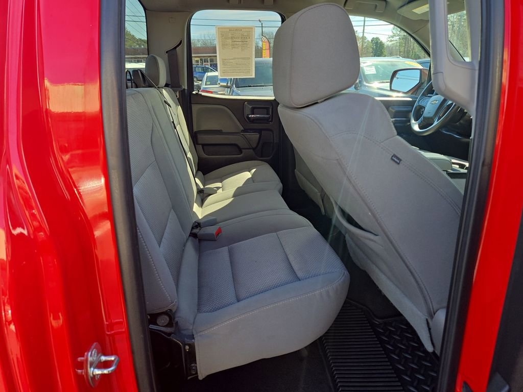 Used 2019 Chevrolet Silverado 1500 Custom w/ Custom Convenience Package AWD/4WD image 23