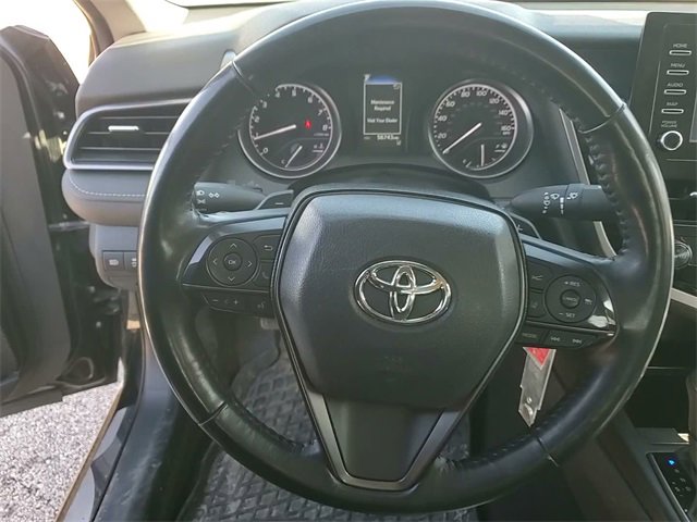 Used 2024 Toyota Camry SE image 13