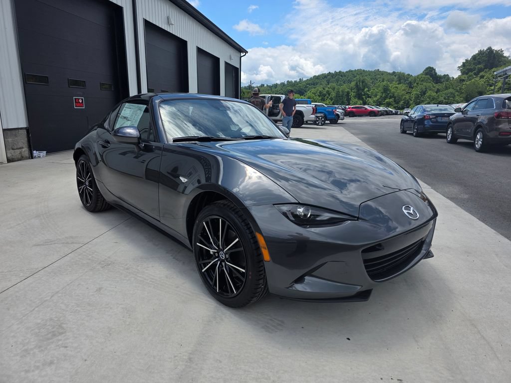 New 2026 MAZDA MX-5 Miata RF Grand Touring RWD image 3