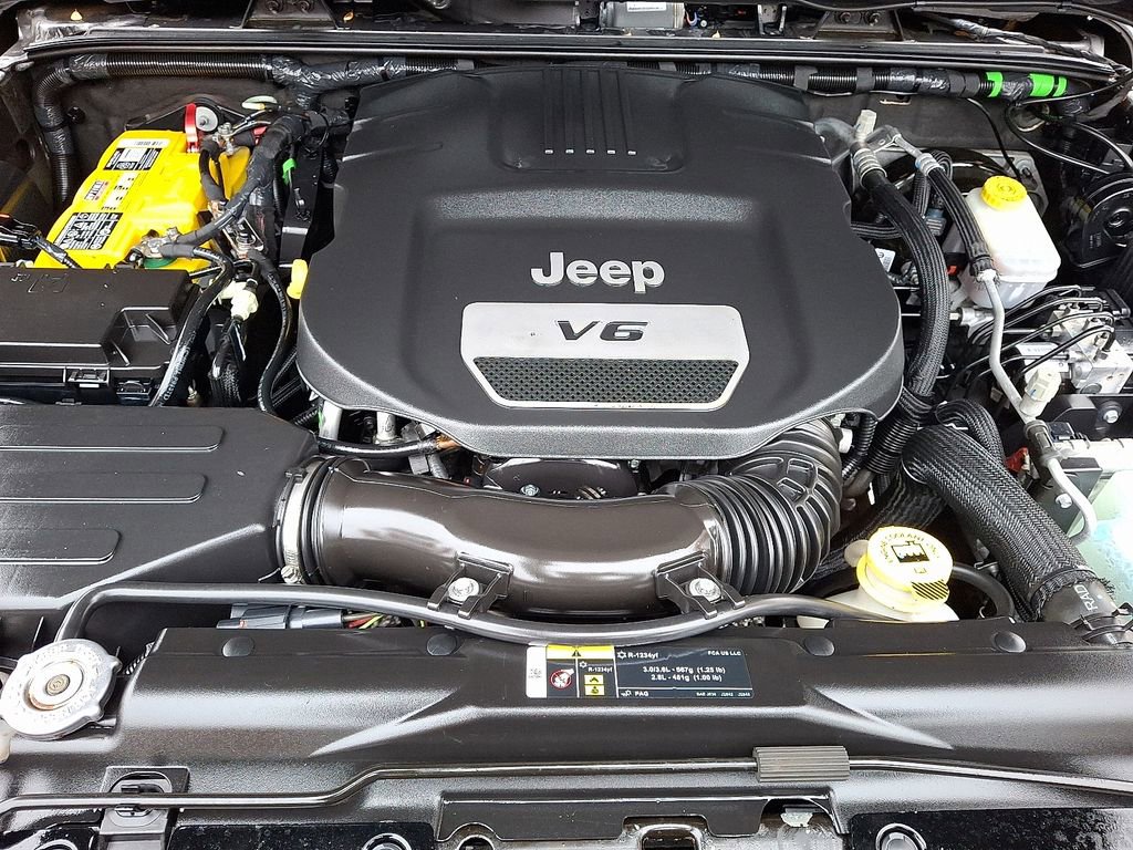 Used 2018 Jeep Wrangler Unlimited Sport image 30