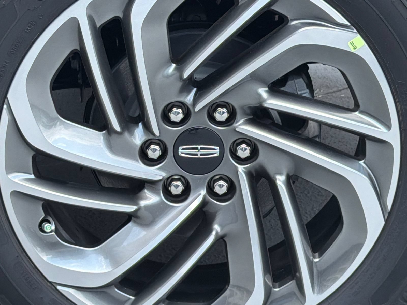 New 2026 Lincoln Navigator L Reserve AWD/4WD image 5