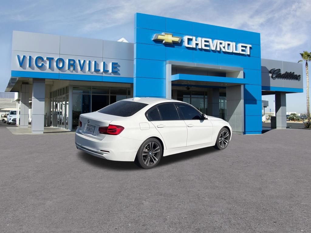 Used 2018 BMW 330i Sedan RWD image 6