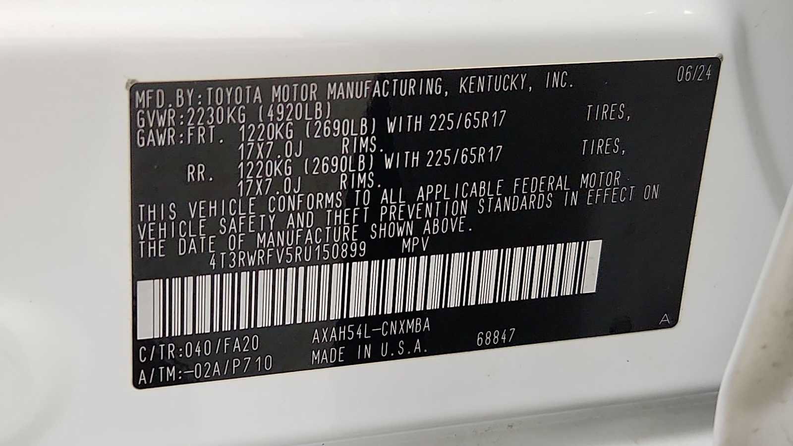 Certified 2024 Toyota RAV4 XLE AWD/4WD image 11