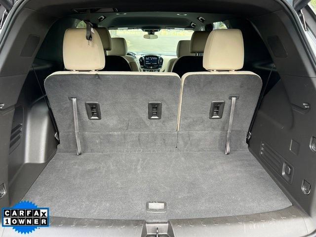 Used 2023 Chevrolet Traverse LT w/ LPO, Cargo Package AWD/4WD image 10