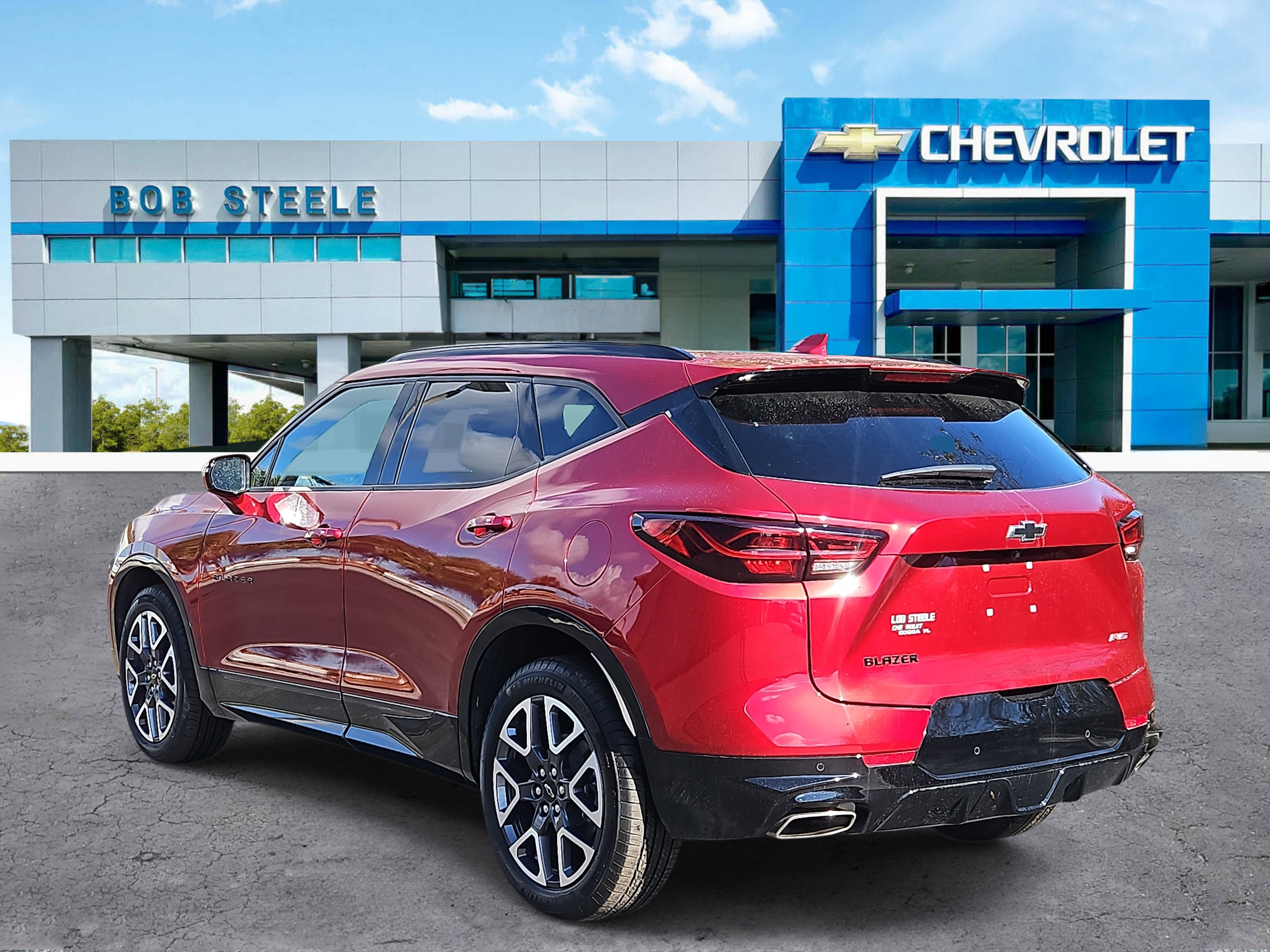 Used 2025 Chevrolet Blazer RS image 3