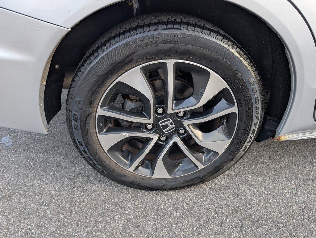 Used 2014 Honda Civic EX image 9