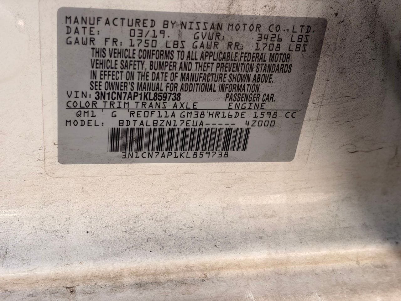 Used 2019 Nissan Versa SV FWD image 9