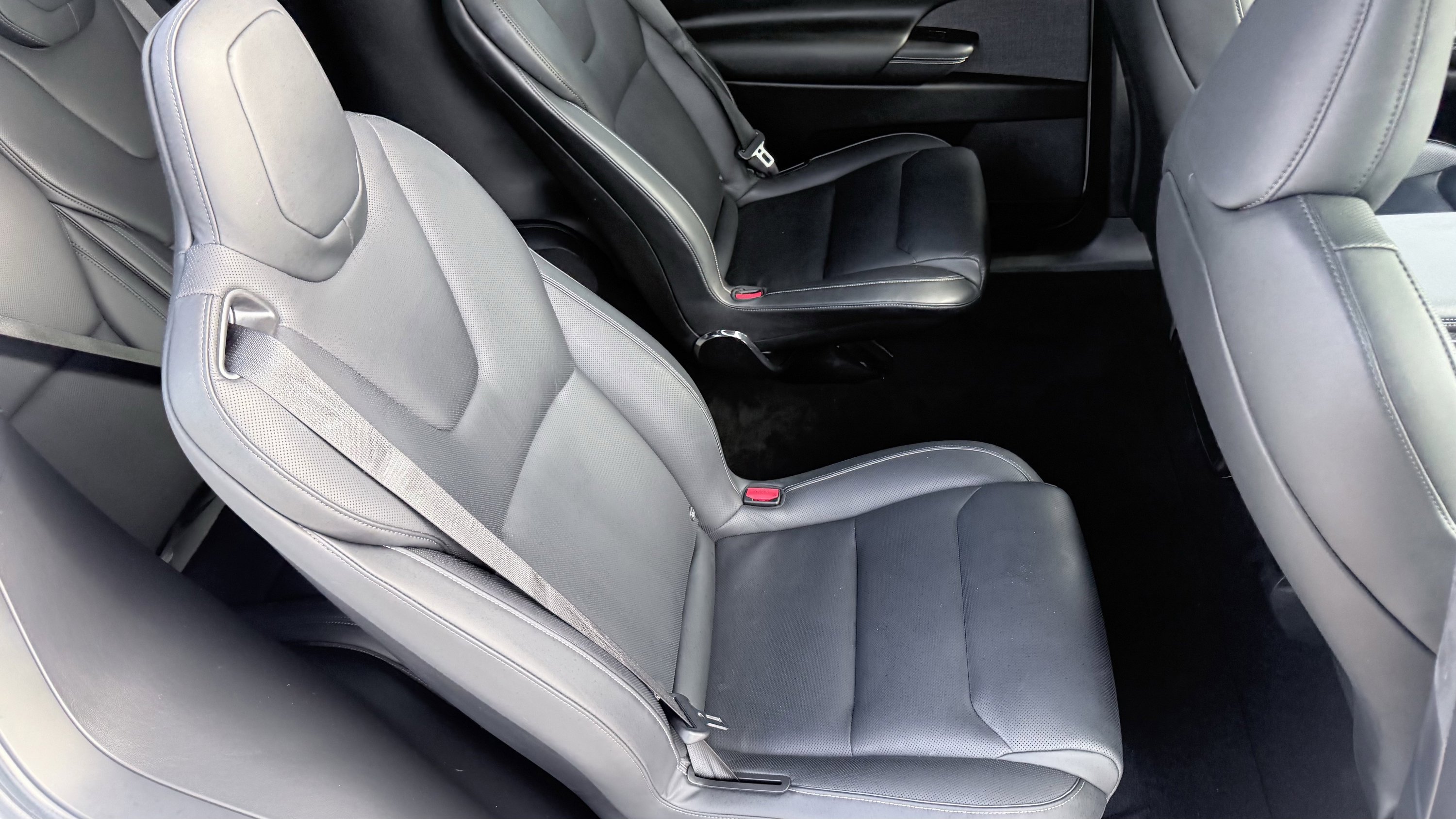 Used 2022 Tesla Model X Plaid image 45