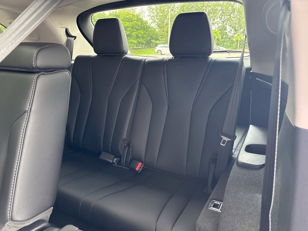 New 2026 Acura MDX w/ Technology Package FWD image 18
