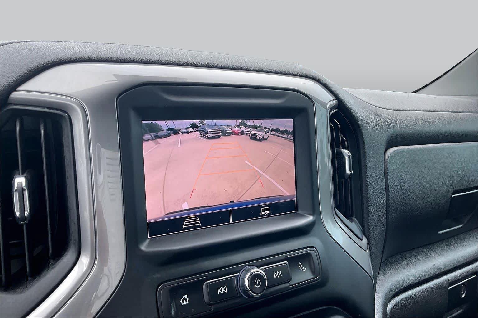 Used 2022 Chevrolet Silverado 1500 Custom RWD image 28