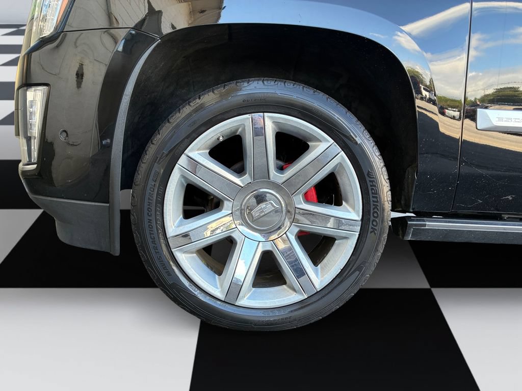 Used 2020 Cadillac Escalade ESV Premium Luxury AWD/4WD image 14