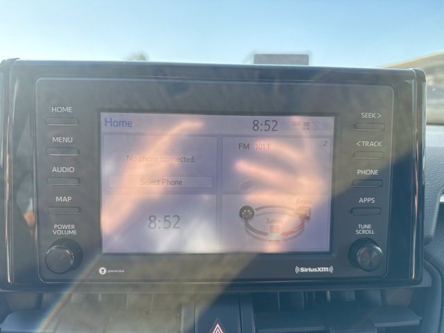 Used 2021 Toyota RAV4 XLE AWD/4WD image 14