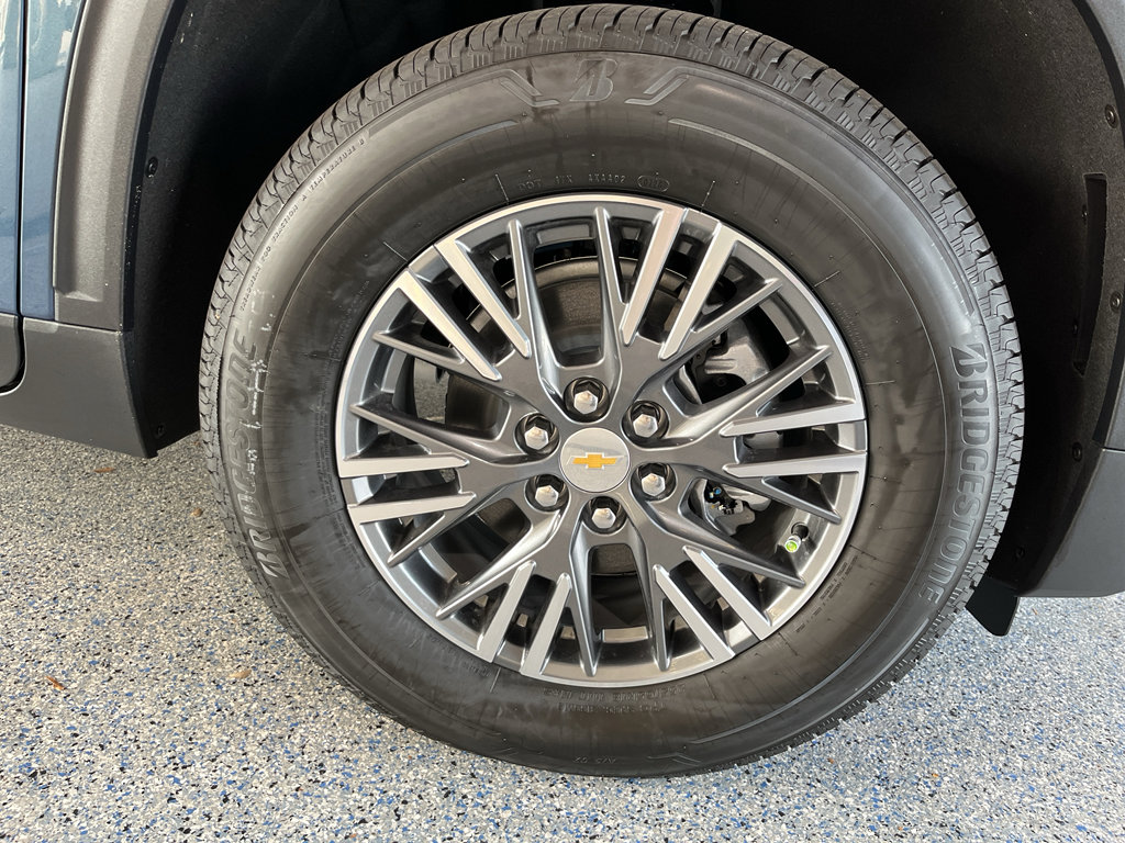 New 2026 Chevrolet Traverse LT FWD image 34