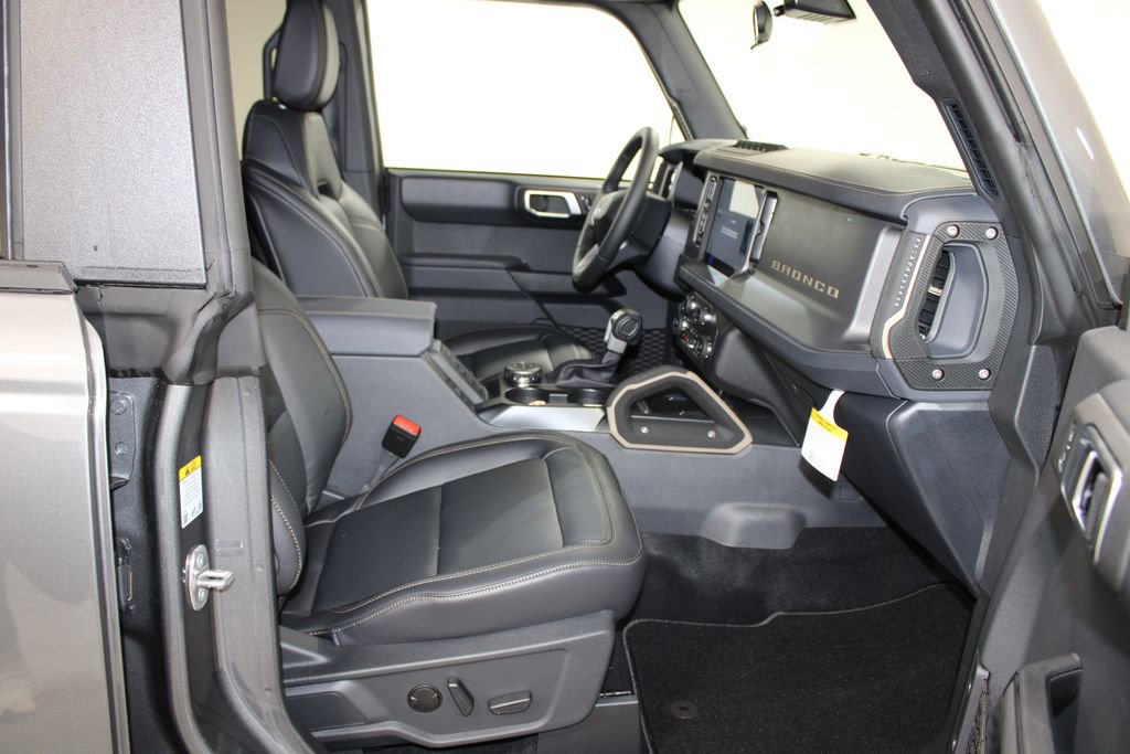New 2025 Ford Bronco Badlands w/ Sasquatch Package image 27