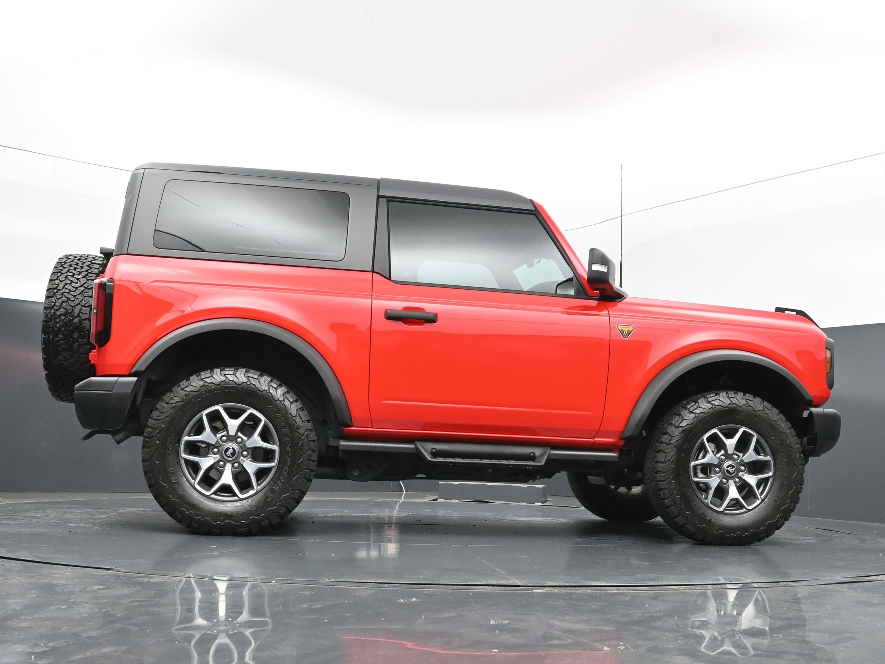 Used 2023 Ford Bronco Badlands AWD/4WD image 36