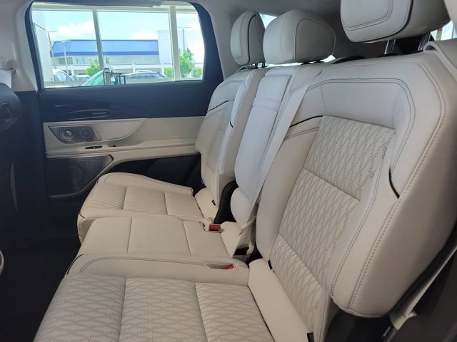 Certified 2024 Lincoln Nautilus Black Label AWD/4WD image 14