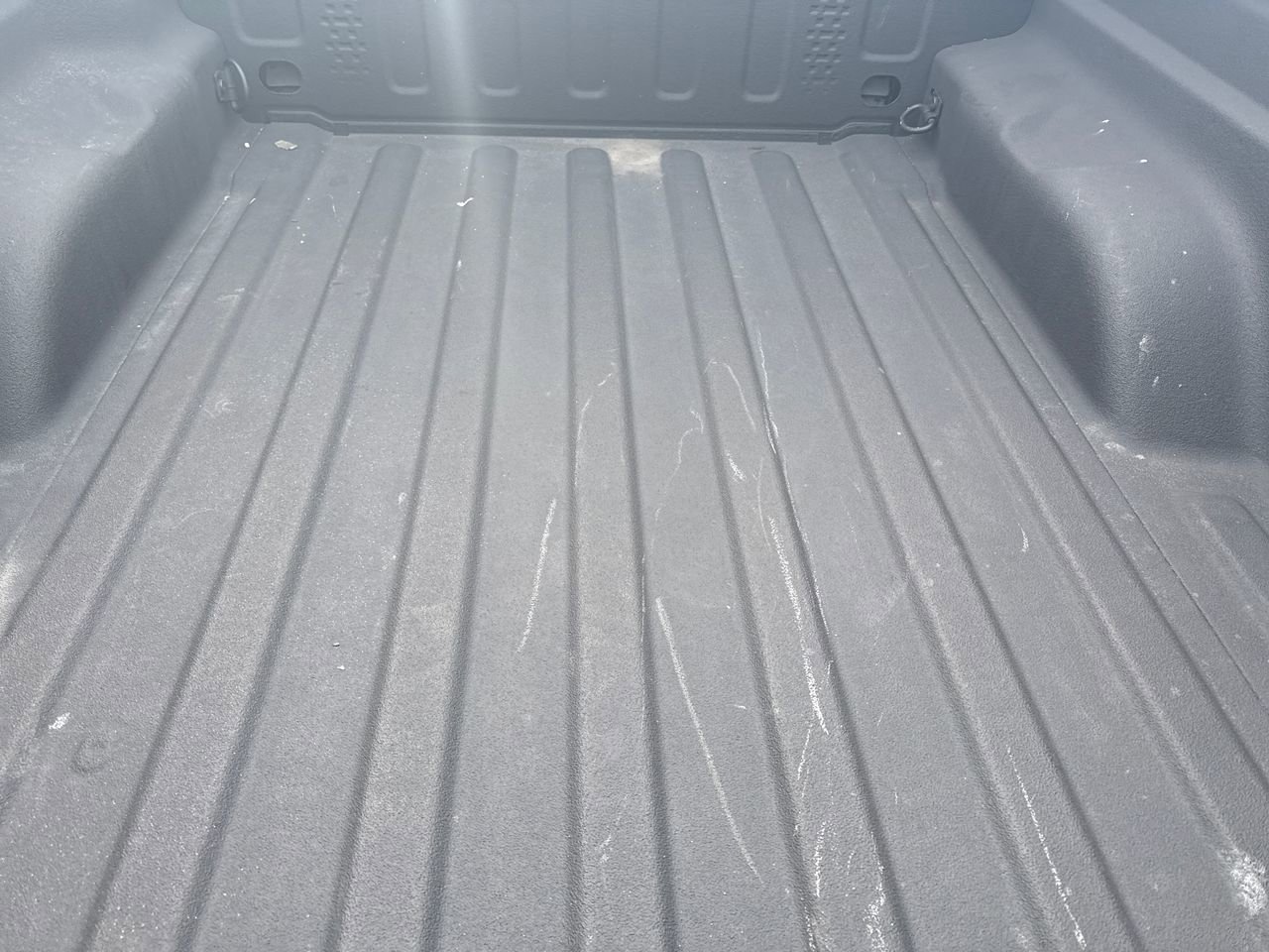 Used 2021 Jeep Gladiator Sport image 11