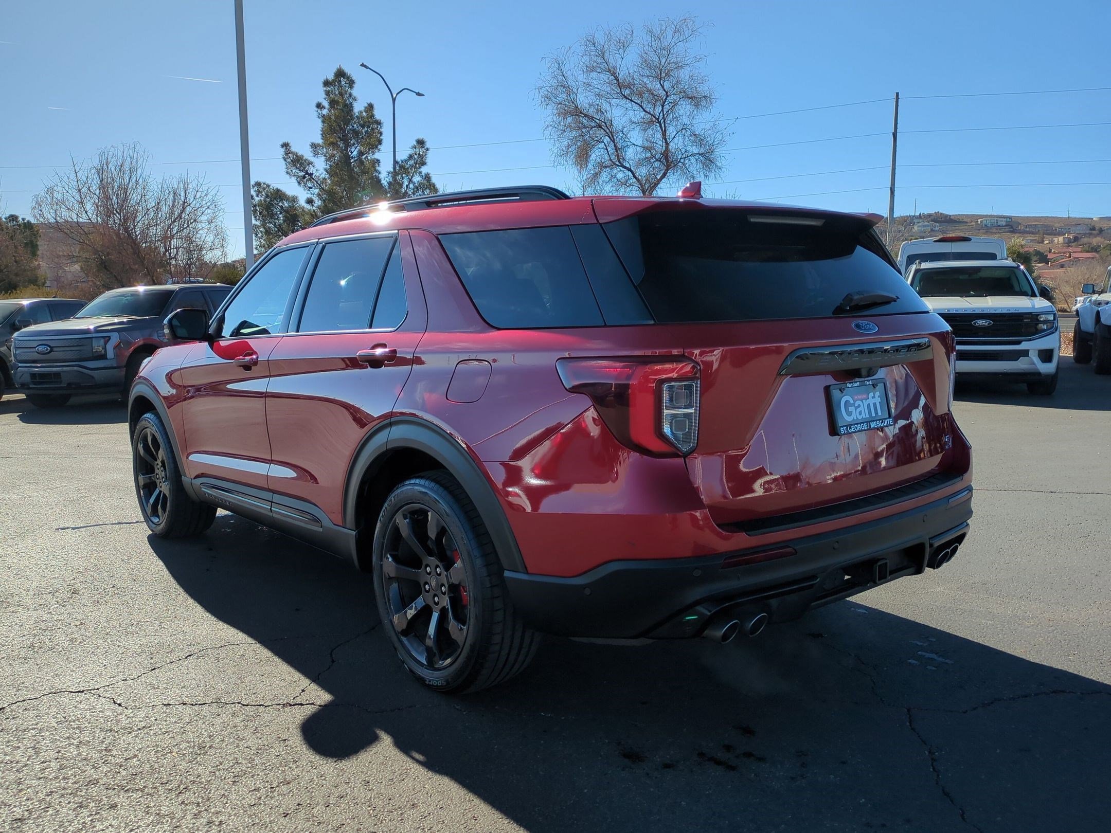 Used 2020 Ford Explorer ST w/ ST Street Pack image 6