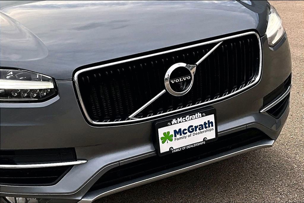 Used 2017 Volvo XC90 T6 Momentum w/ Vision Package AWD/4WD image 29