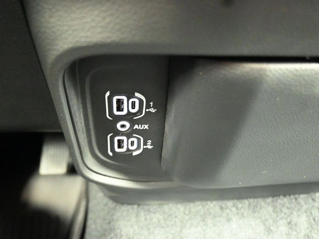 New 2025 RAM 1500 Tradesman image 22