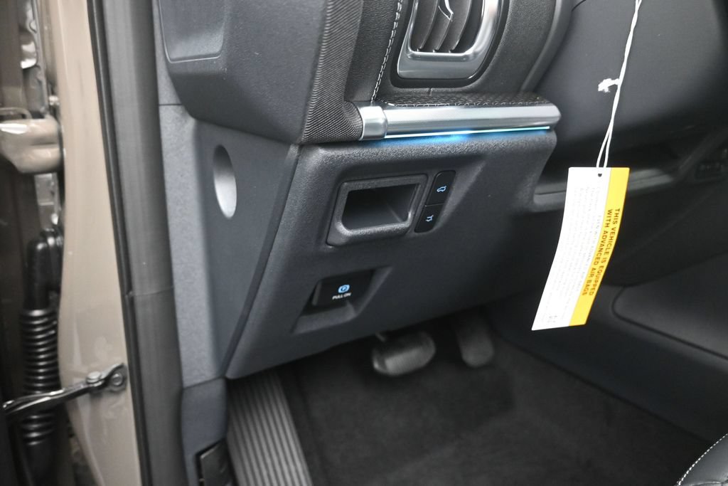 New 2027 Ford Expedition Platinum w/ Stealth Appearance Package RWD image 13