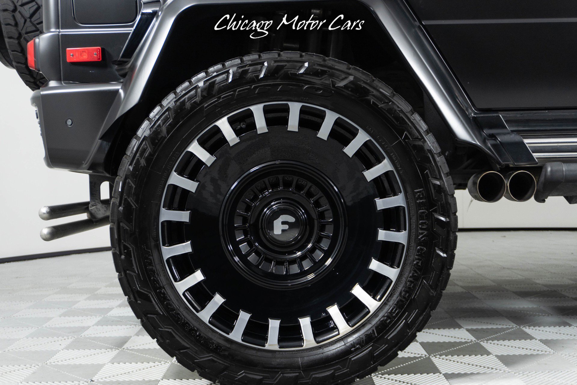 Used 2017 Mercedes-Benz G 550 Squared image 14