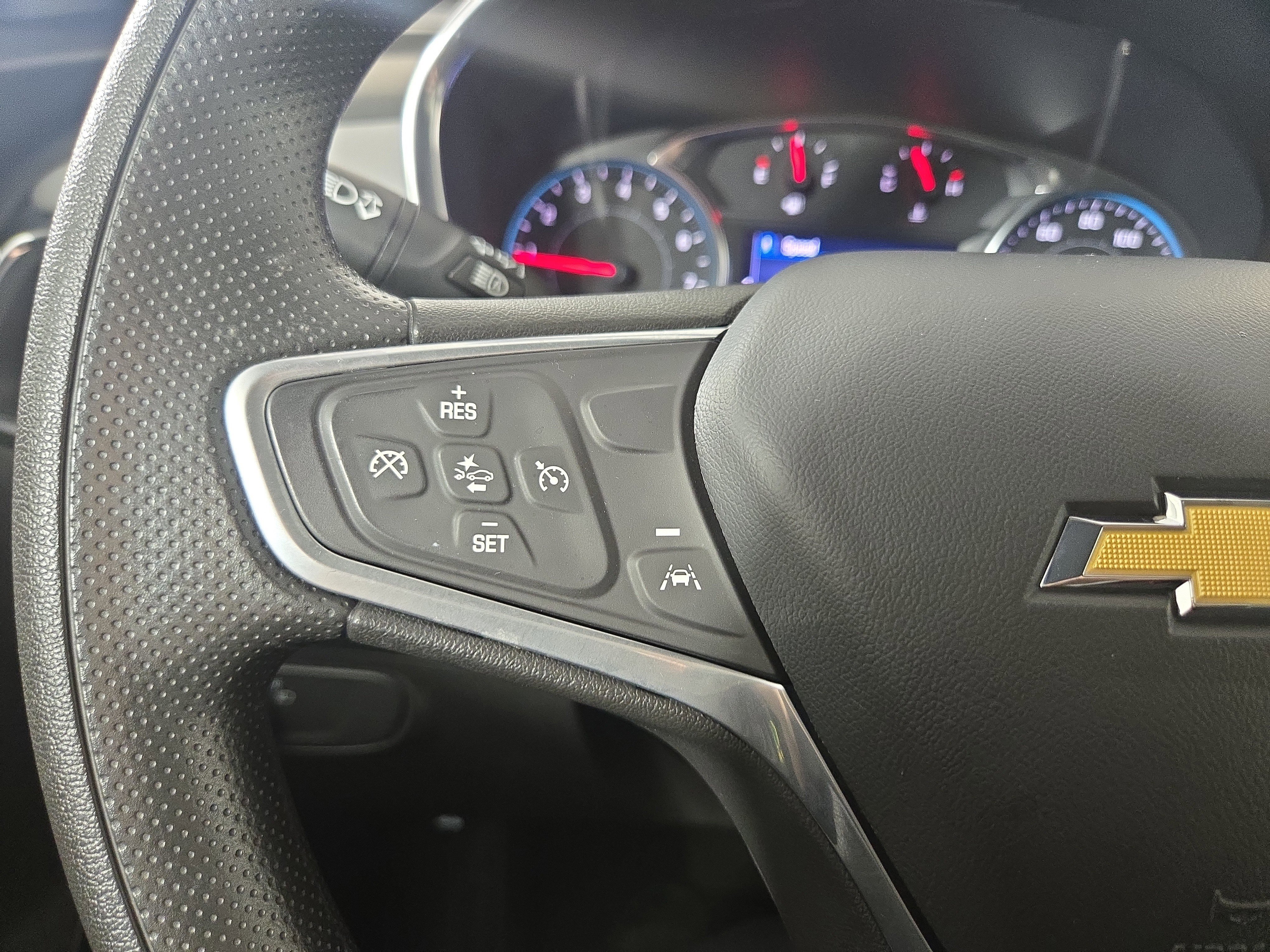 Used 2022 Chevrolet Equinox LS w/ LS Convenience Package image 15
