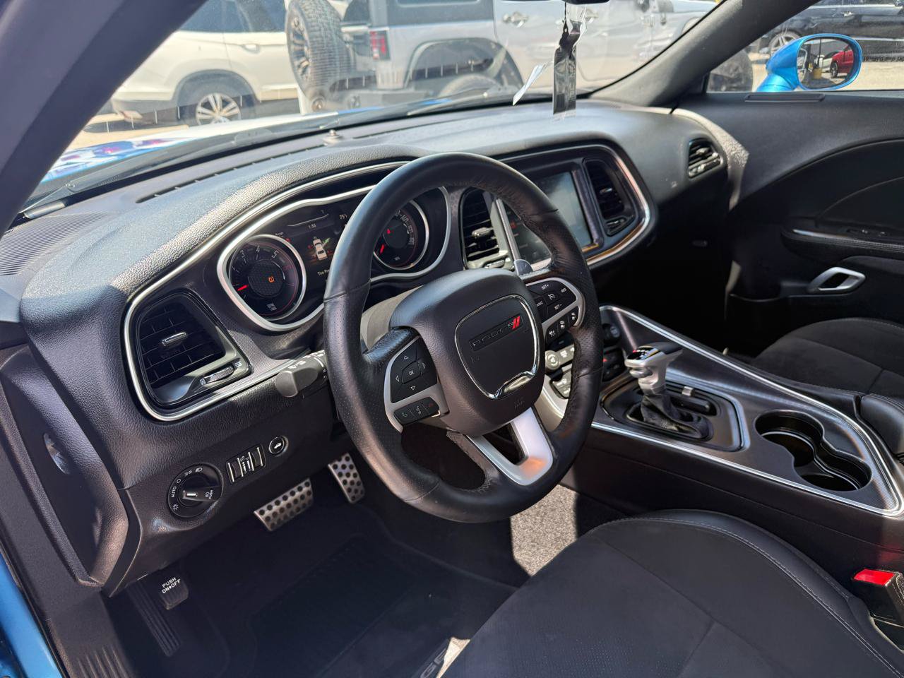 Used 2016 Dodge Challenger R/T Scat Pack w/ Leather Interior Group RWD image 8