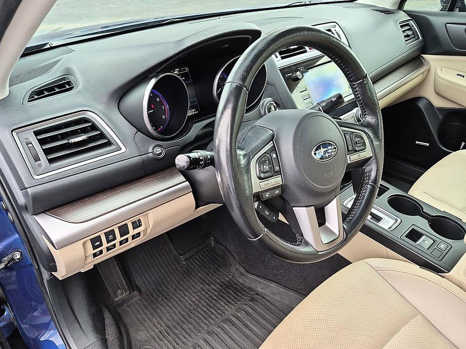 Used 2015 Subaru Legacy 2.5i Limited AWD/4WD image 16