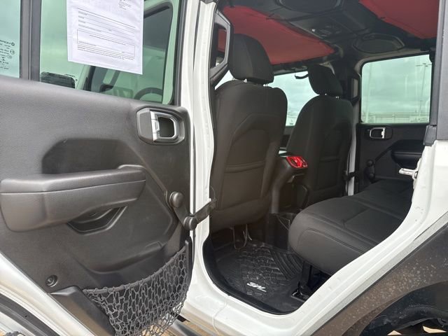 Used 2018 Jeep Wrangler Unlimited Sport image 33