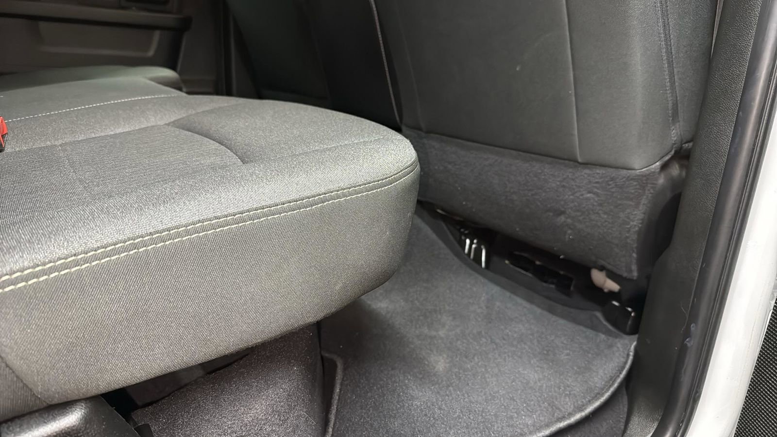 Used 2020 RAM 3500 Tradesman image 27