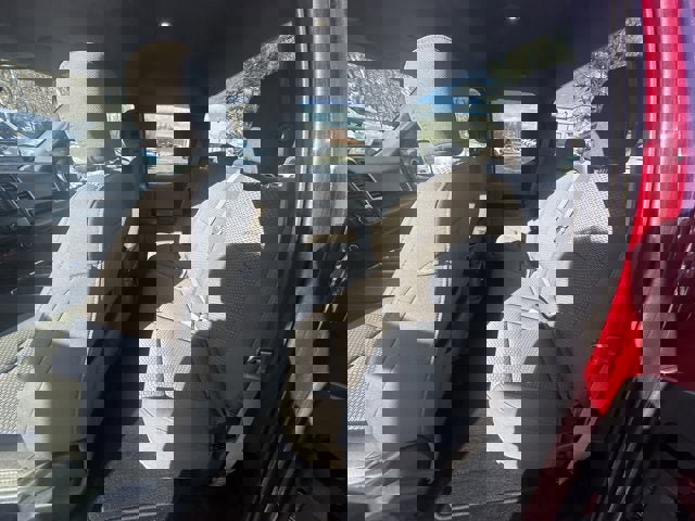 Used 2018 Ford F150 XLT image 9