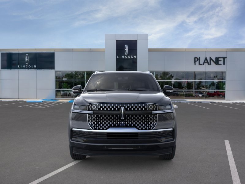 New 2026 Lincoln Navigator Reserve AWD/4WD image 6
