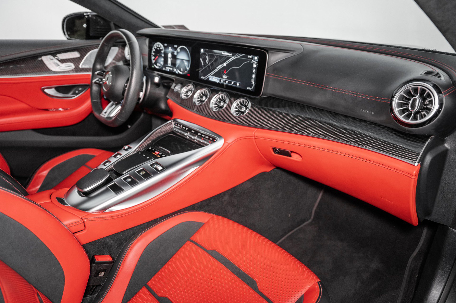 Used 2023 Mercedes-Benz AMG GT 63 S image 28