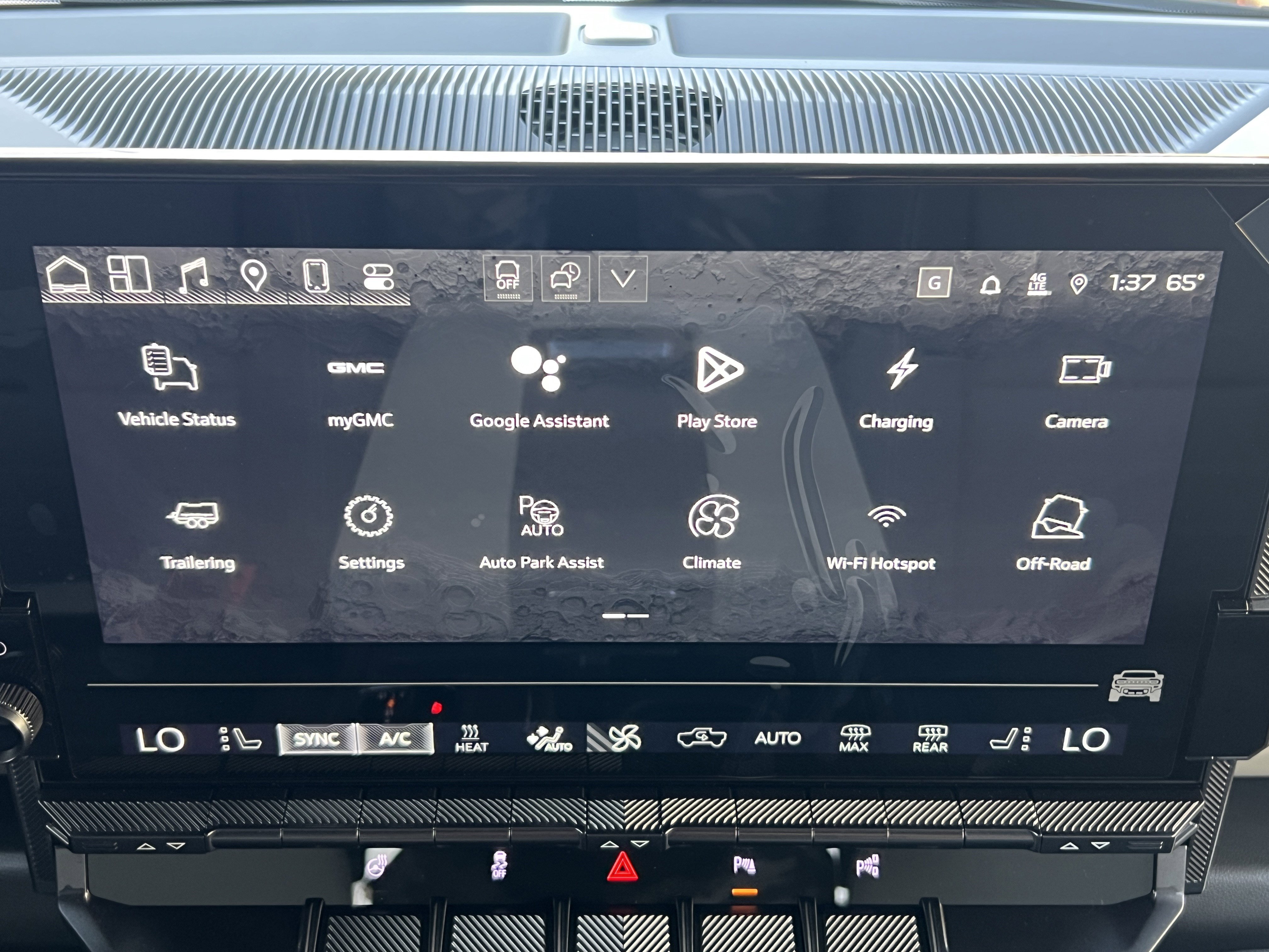 New 2026 GMC Hummer EV SUV image 13