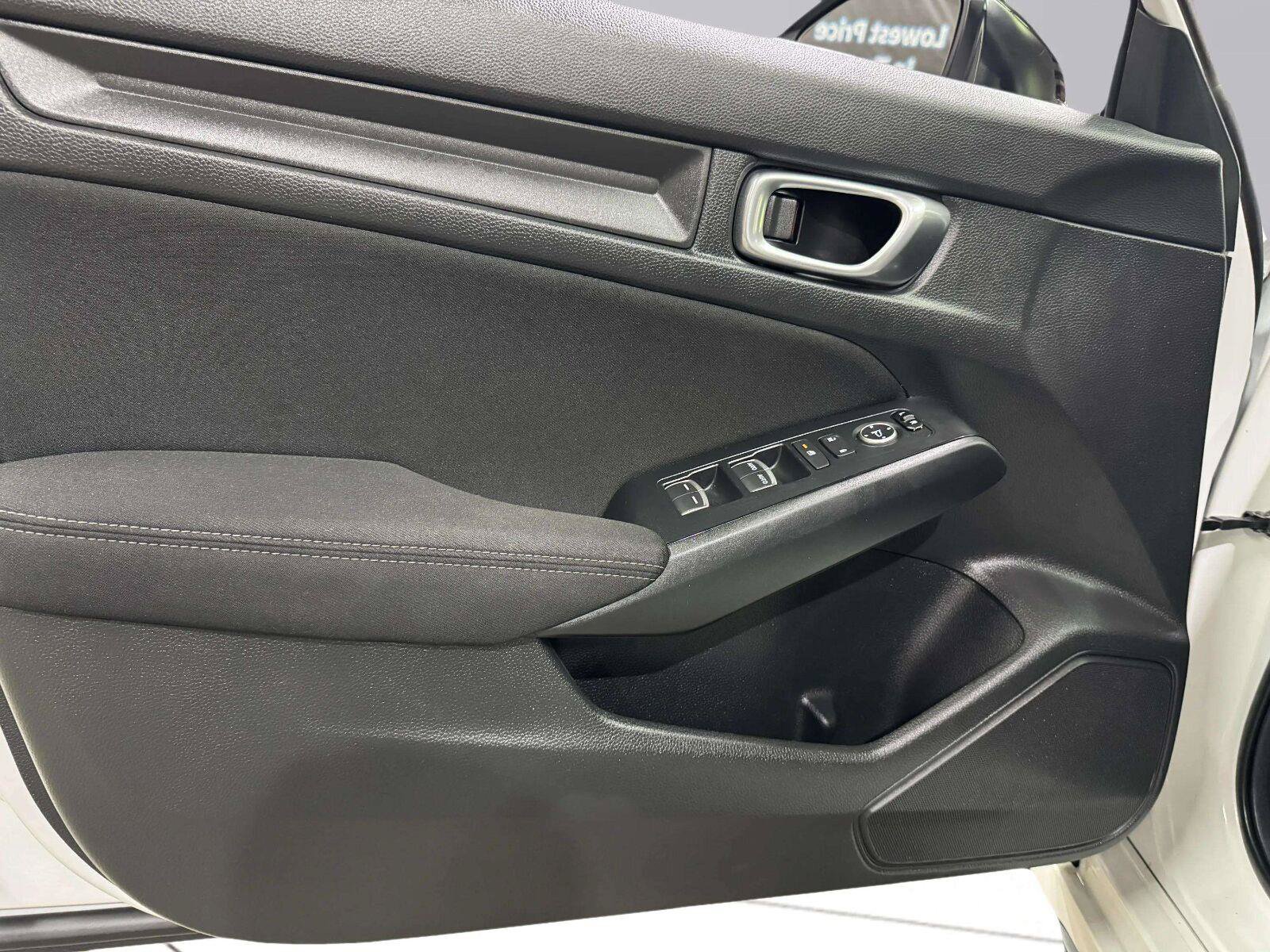 Used 2024 Honda Civic Sport image 18