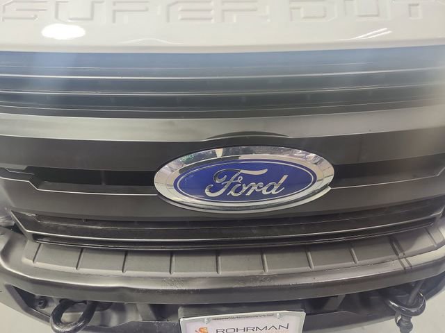 Used 2017 Ford F250 XL w/ Power Equipment Group RWD image 24