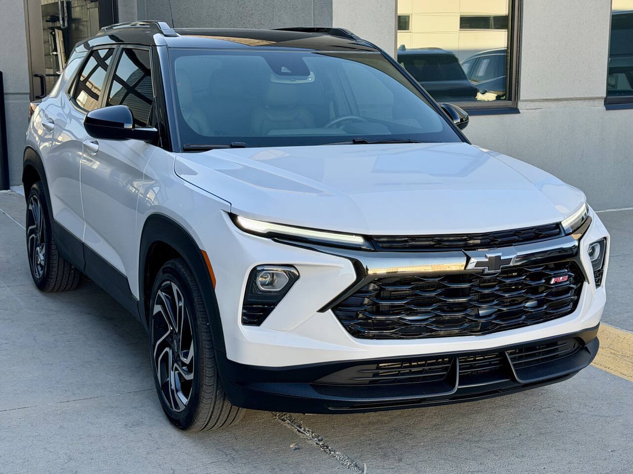 Used 2025 Chevrolet TrailBlazer RS w/ Convenience Package FWD image 7