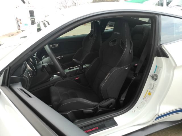 Used 2017 Ford Mustang Shelby GT350 w/ Electronics Package RWD image 20