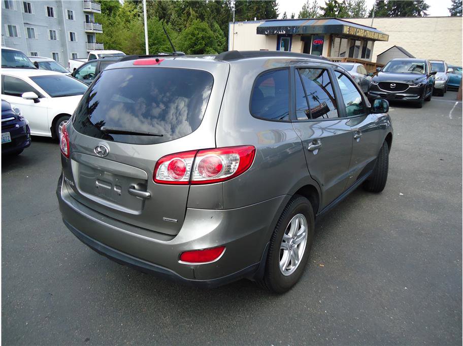 Used 2012 Hyundai Santa Fe GLS image 6