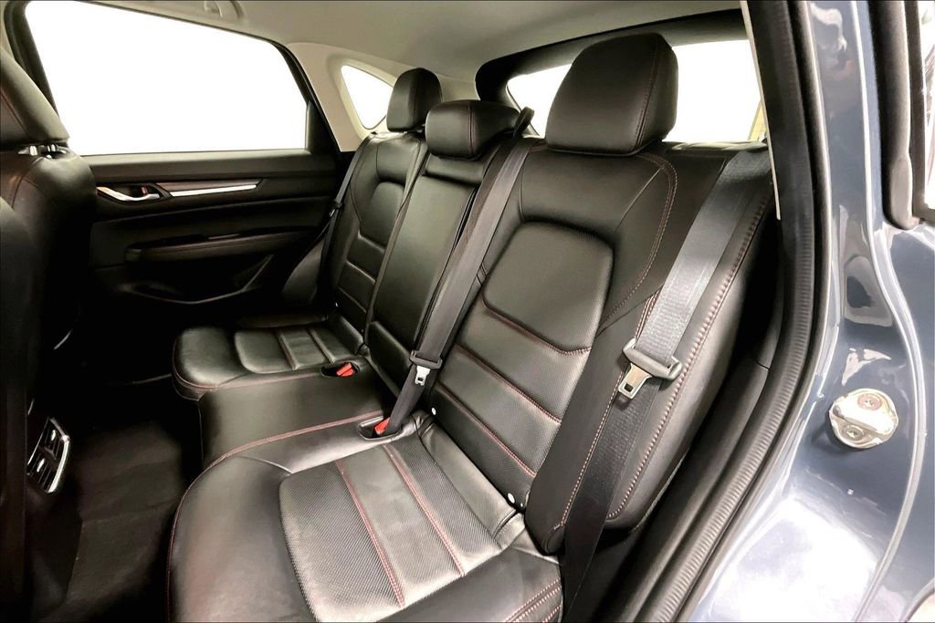 Used 2024 MAZDA CX-5 Carbon Edition image 35