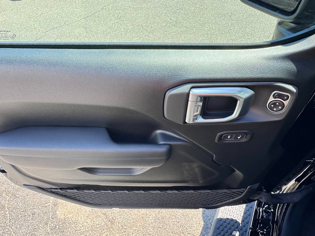 New 2026 Jeep Wrangler Unlimited Sport AWD/4WD image 9